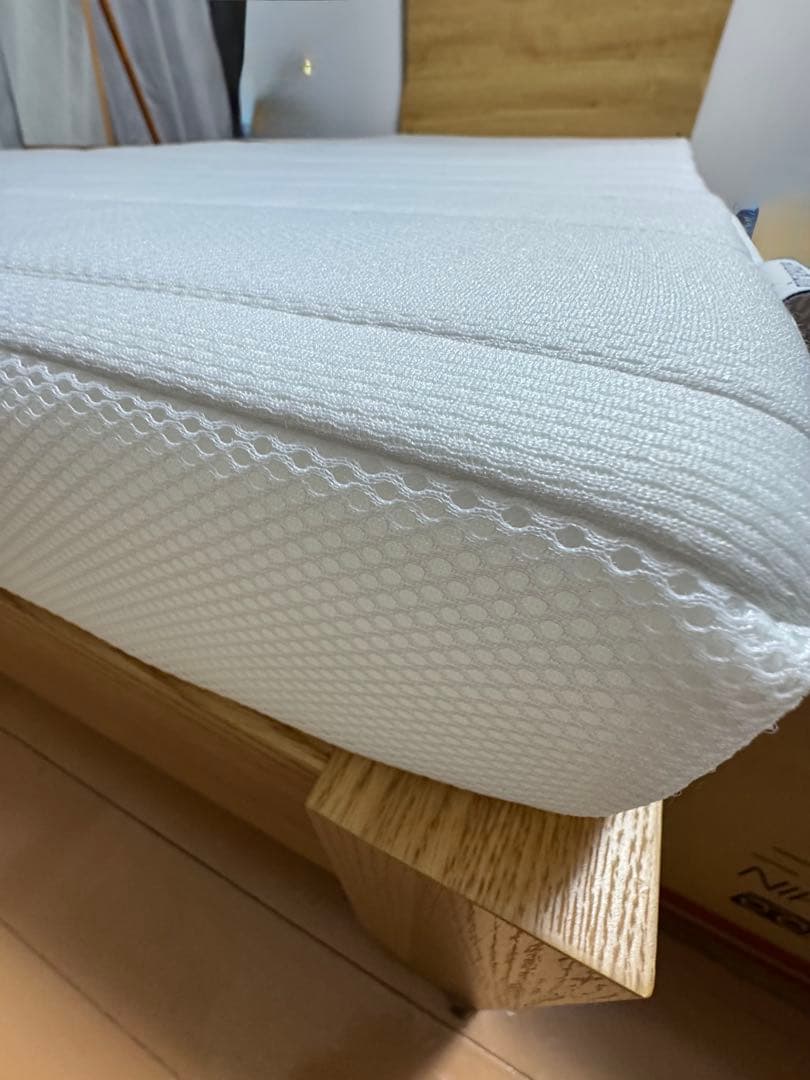 エアウィーヴ　スマートZ01　セミダブル　折りたたみマットレス