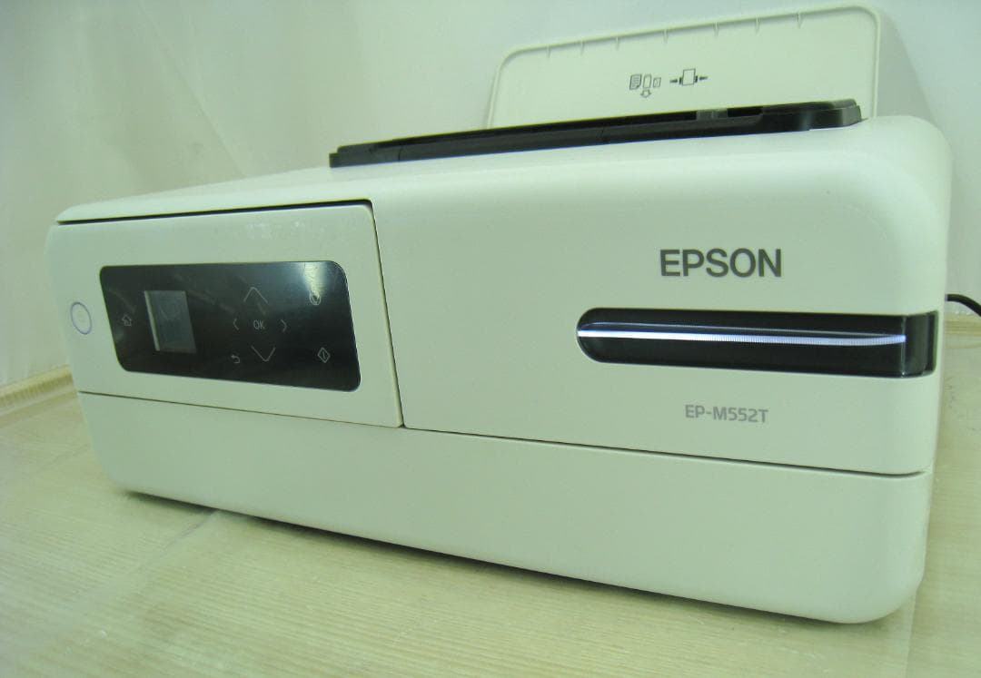 予備用純正インク３色付き　EPSON インクジェットプリンター　EP-M552T