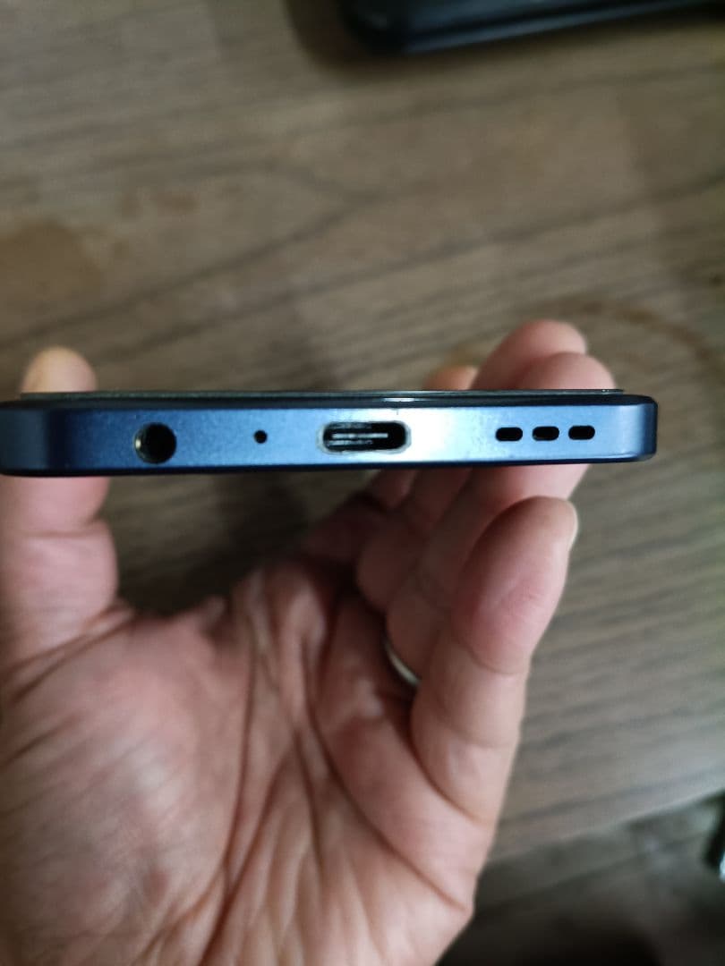 スマートフォン本体 OPPOreno7a