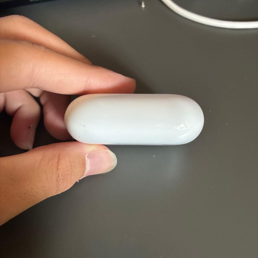 AirPods Pro ケース ホワイト