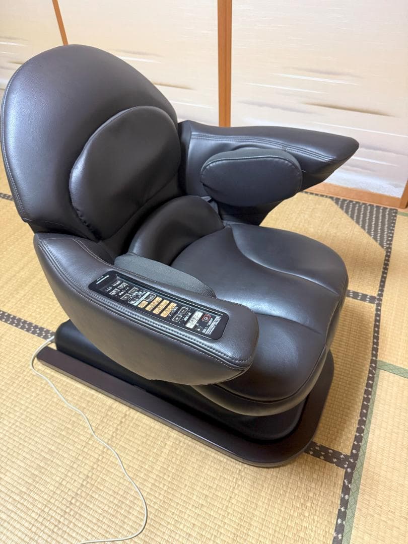 「はま」Panasonic　コアトレチェアEU-JC70 （送料込み）