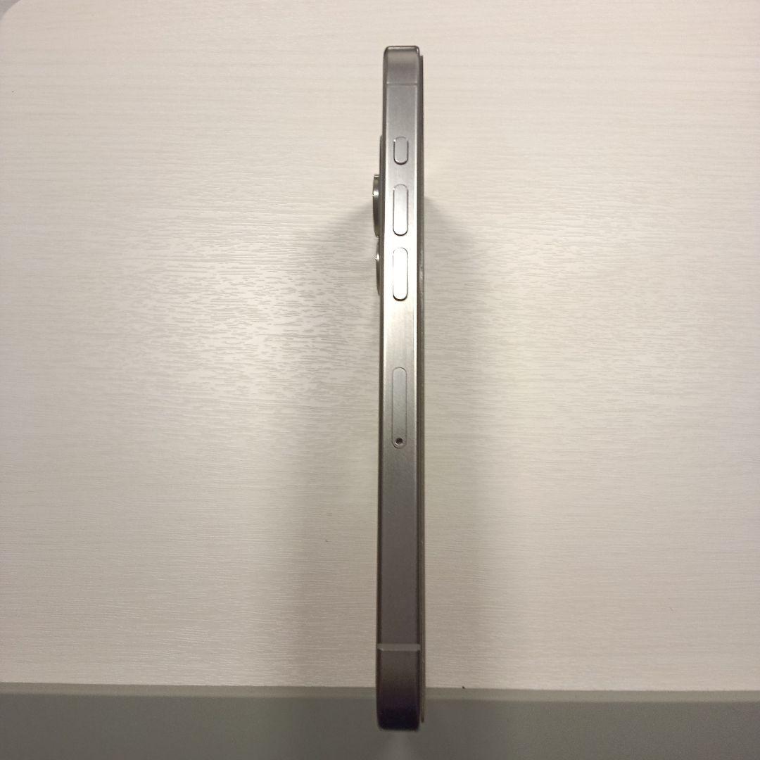 Q*a様 Apple iPhone 15Pro　128GB　ナチュラルチタニウム