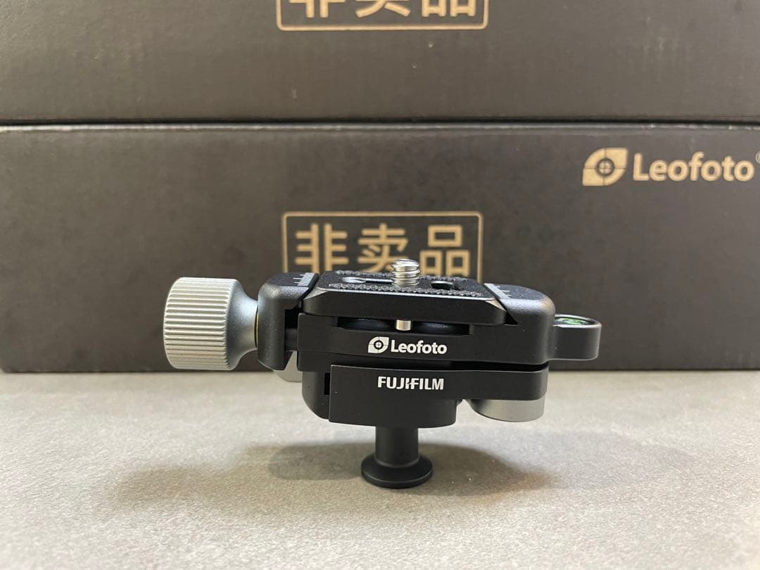 Leofoto MT-02Pro三脚+MBC-18ブラック雲台セットカーボンミニ