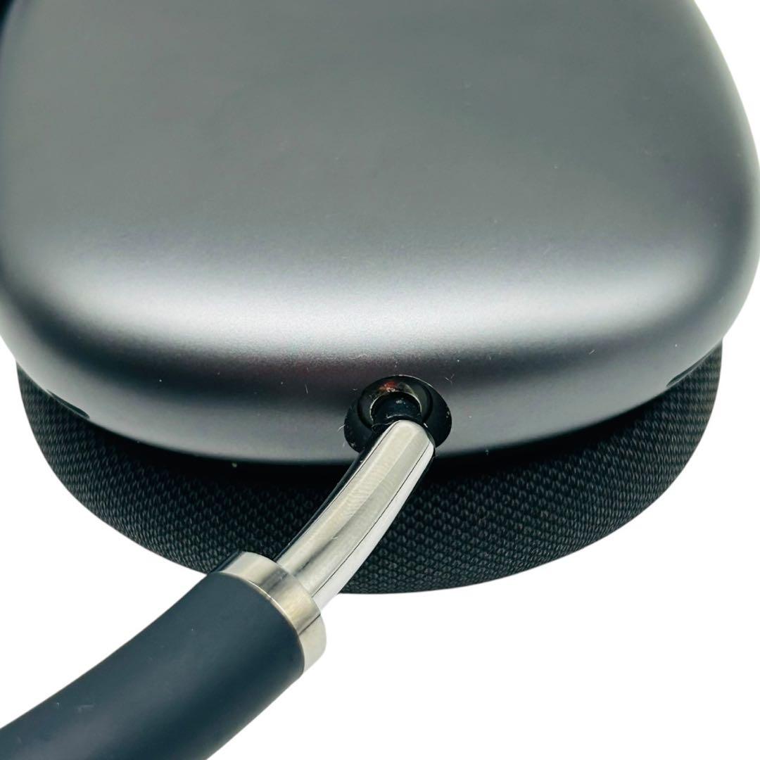 AirPods MAXスペースグレイ