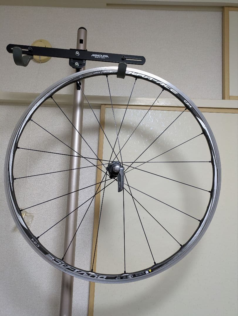 DuraAce wh-9000 c24 チューブレス　シマノ