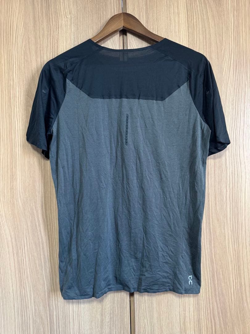 On Running オン・ランニング Tシャツ（3枚セット）