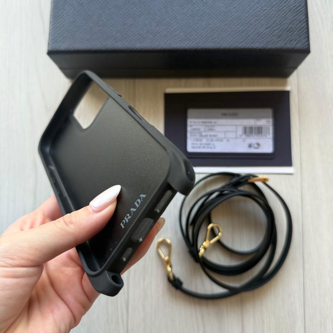 PRADA プラダ iPhoneケース 携帯カバー iPhone16