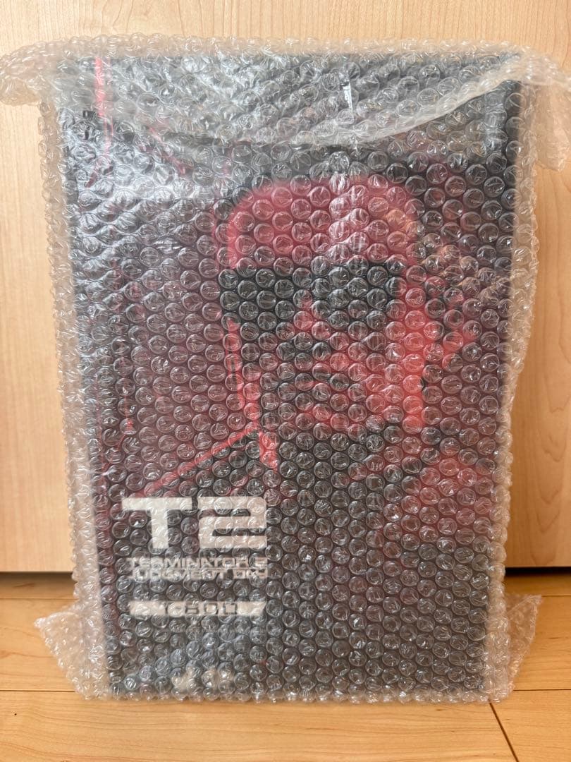 ホットトイズ 1/6 ターミネーター2 T-800(2.0版）Hot Toys