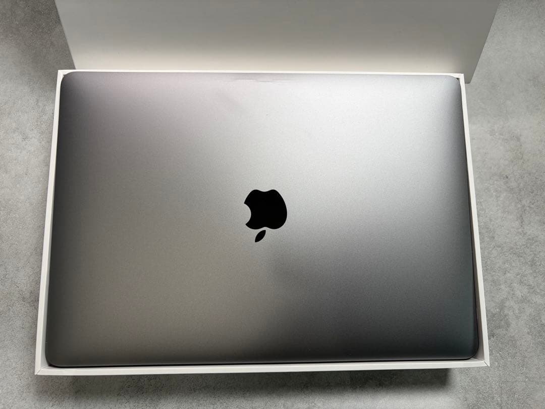 M1 MacBookAir 13インチ スペースグレー ストレージ256GB
