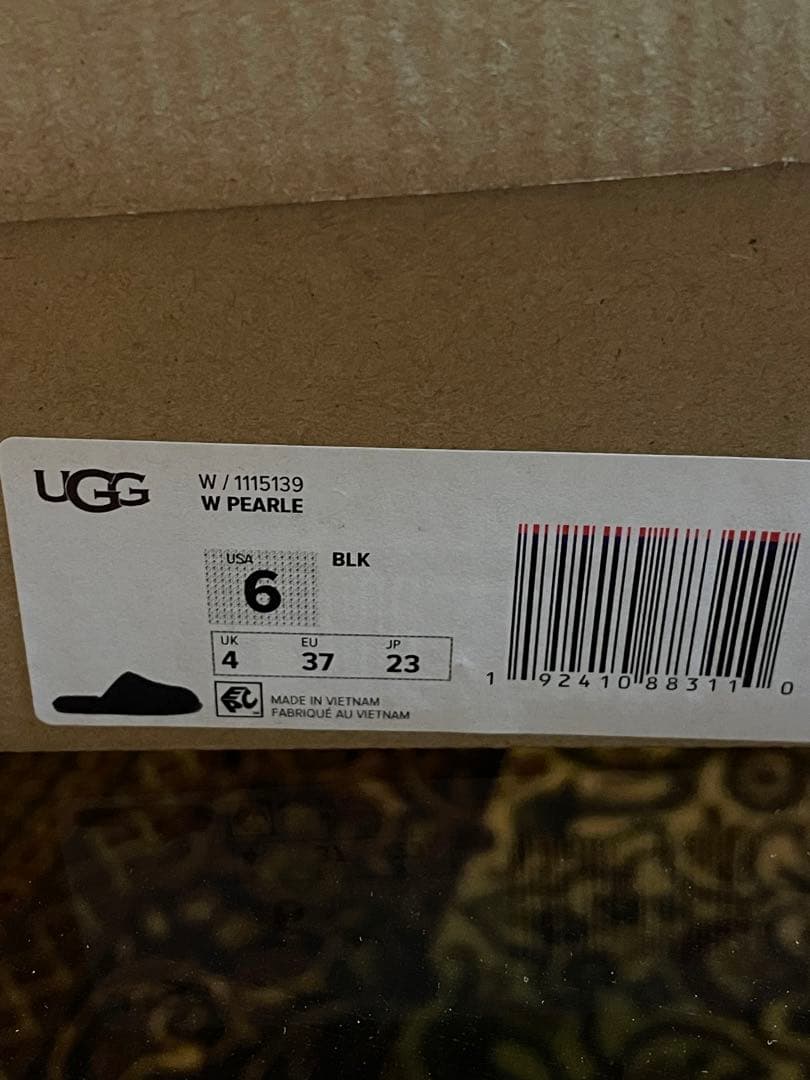 23cm 人気完売品 UGG PEARLE 本革ファースリッパ