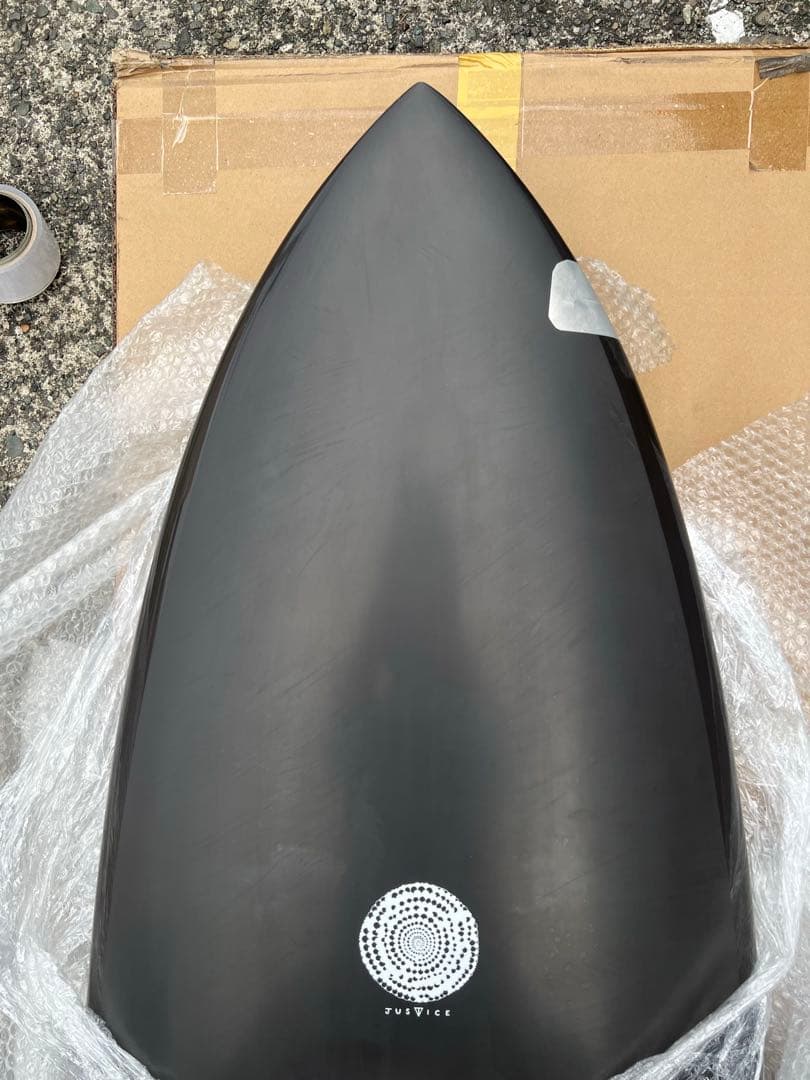 ジャスティスサーフボード Justice it's sense 6'8フィン付き