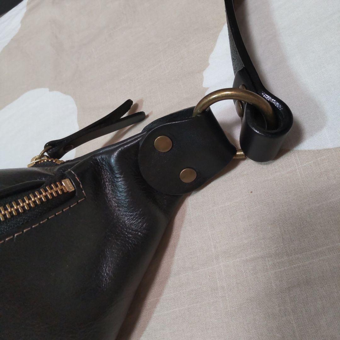 未使用新品　三京商会　HALEINE　牛革　上質ボディバッグ