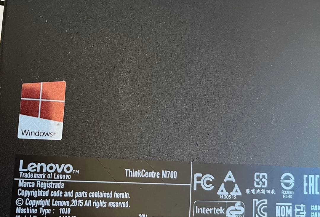Lenovo ThinkCentre M700 ミニPC