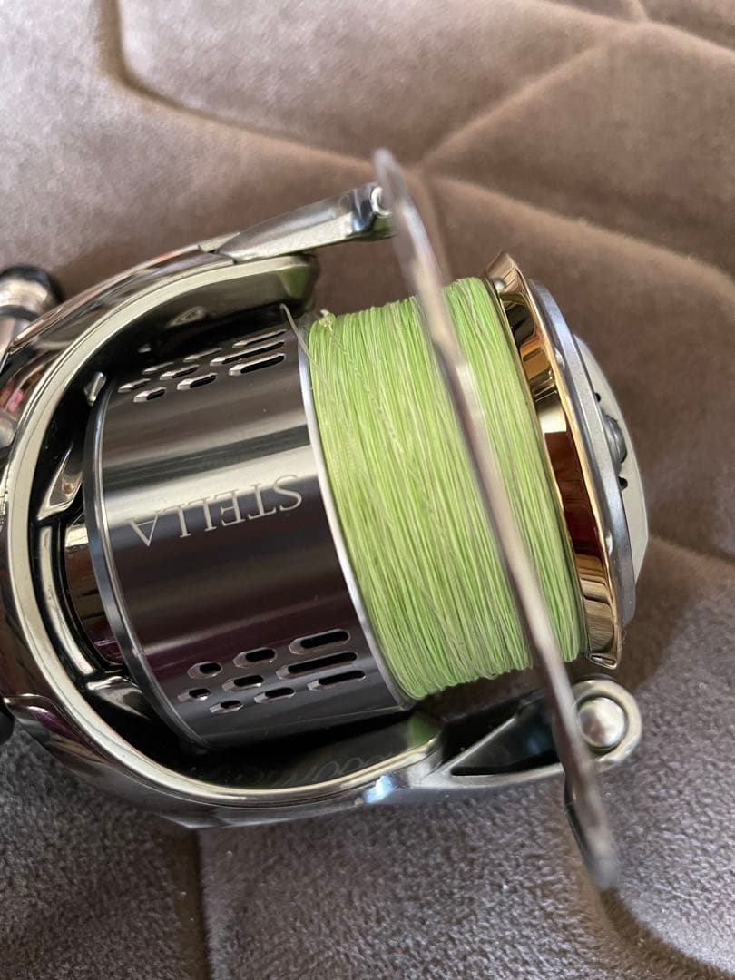 シマノ　ステラ4000MHG美品