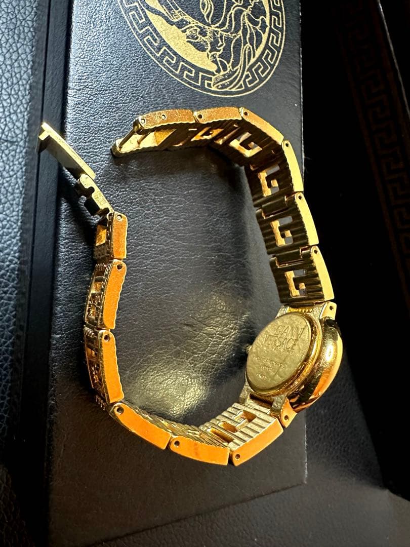 Gianni Versace 腕時計 メデューサ 【正規品】 付属品あり