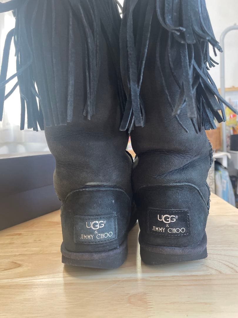 UGG/JIMMY CHOO フリンジ付きムートンブーツ 37