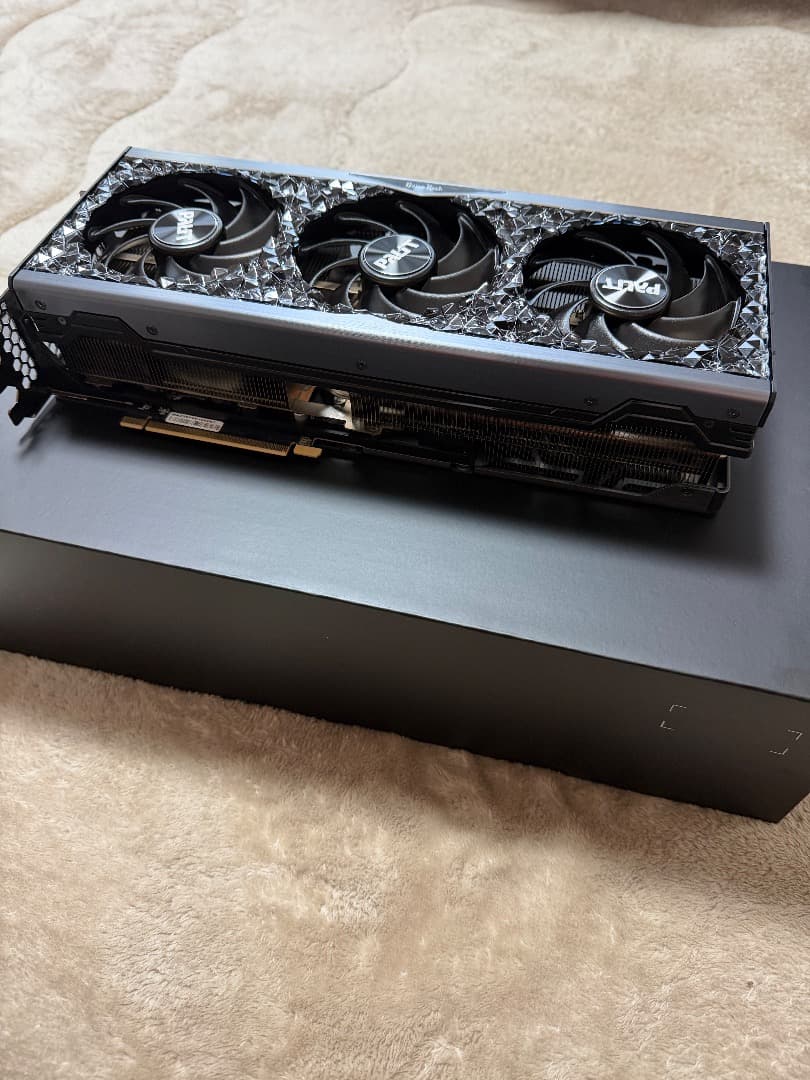 GeForce RTX 4090 24GB 本体