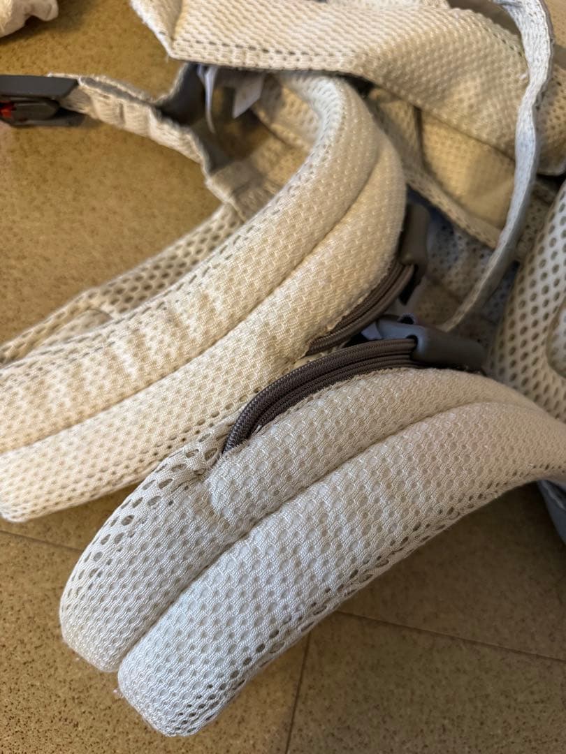 BabyBjörn 抱っこ紐 グレー メッシュ