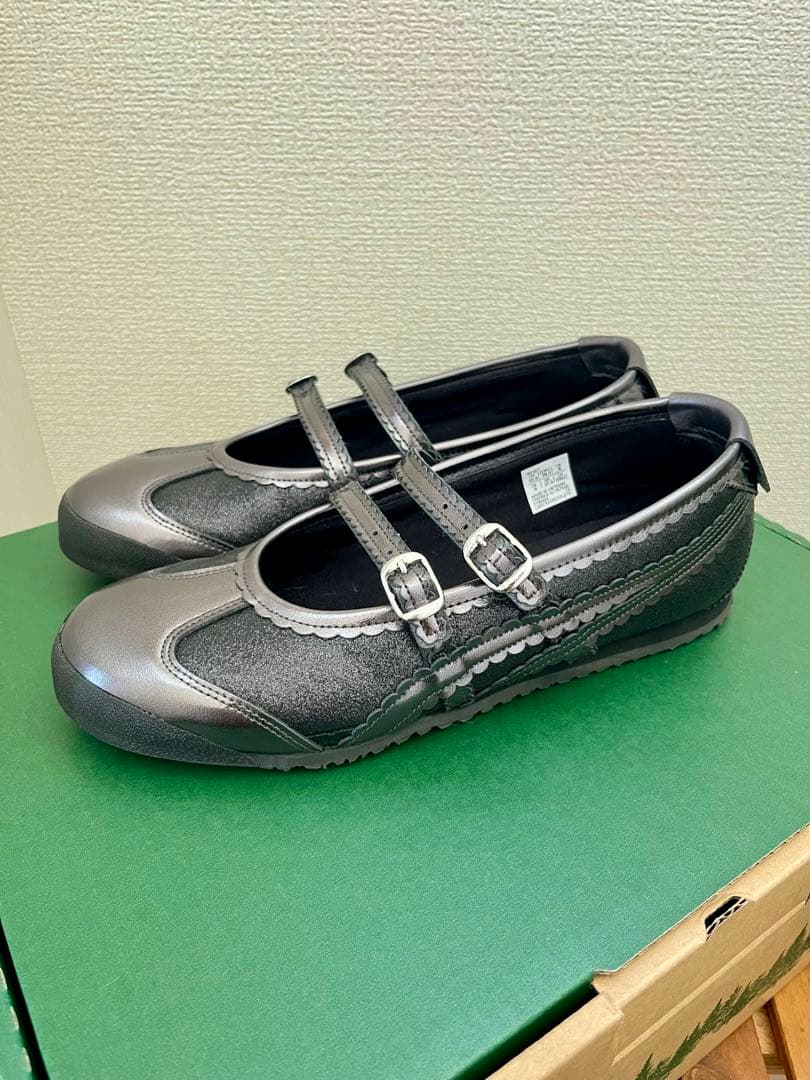 オニツカタイガー Onitsuka Tiger MEXICO 66 TGRS