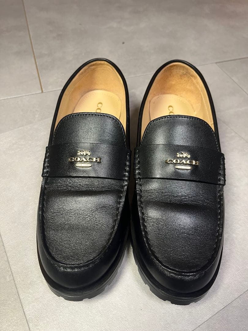 【値下げ】COACH ブラック ローファー 37
