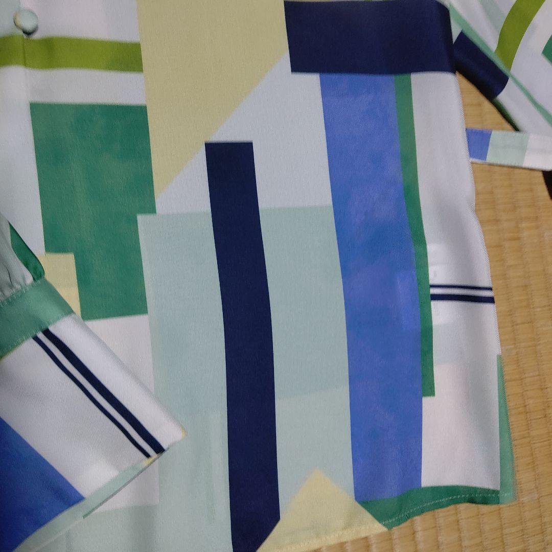 マック新品未使用ピンキーダイアンカラーブロックプリントブラウス