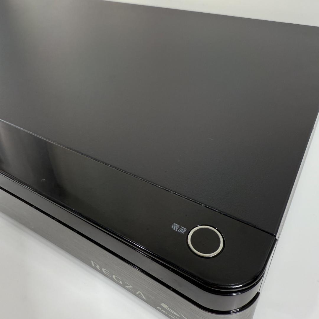 東芝3TB HDD/3チューナー搭載ブルーレイレコーダー DBR-UT309