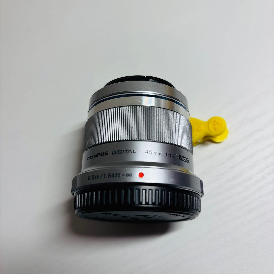 OLYMPUS 45mm f1.8 レンズ(単焦点)