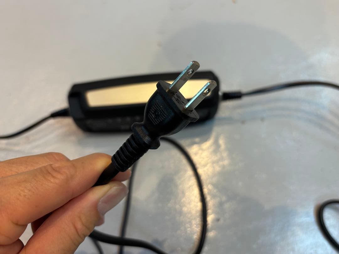 Porsche Charge-o-mat Pro 12Vバッテリーチャージャー