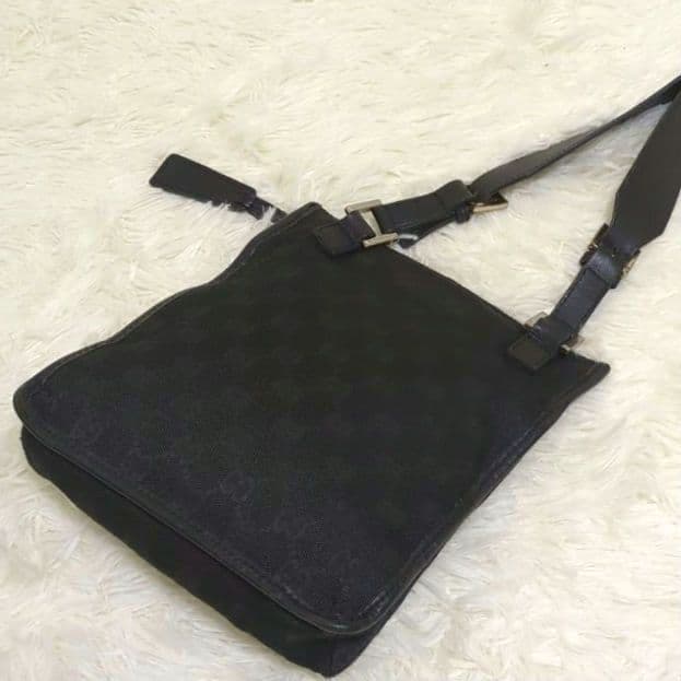 GUCCI GG柄 キャンバス レザー ショルダーバッグ 黒