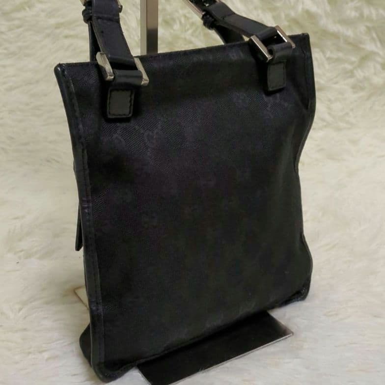 GUCCI GG柄 キャンバス レザー ショルダーバッグ 黒