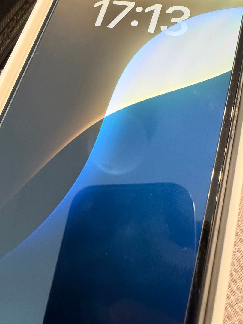 【美品】iPhone16 128GB ブラック　SIMフリー