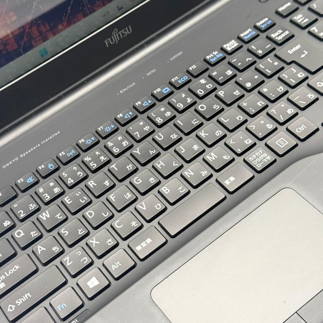 ノートパソコン 準美品 AMD Ryzen3 8GB 新品SSD256 DVD