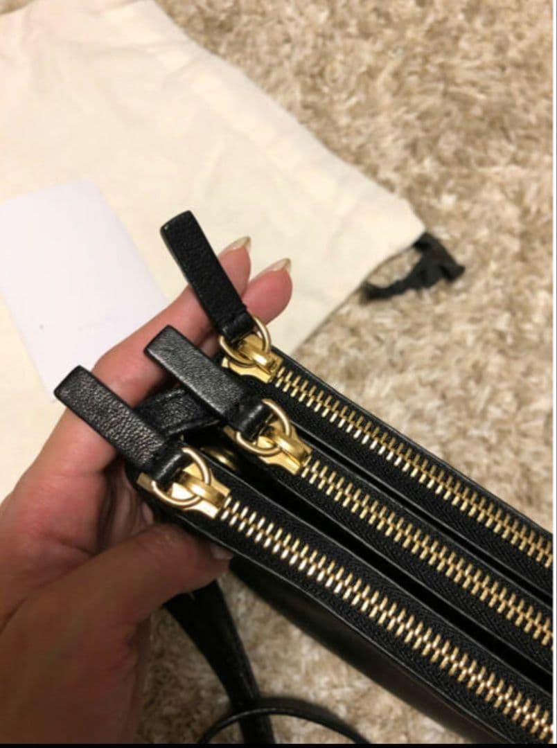 f*e様 CELINE セリーヌ トリオ スモール ショルダーバッグ