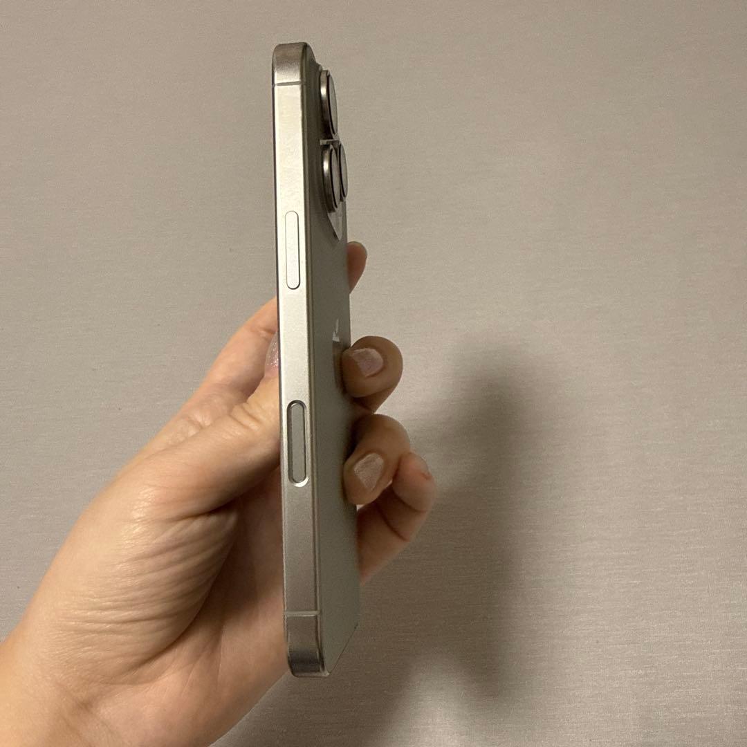 iPhone16pro 256GB SIMフリー バッテリー100%値下げ不可