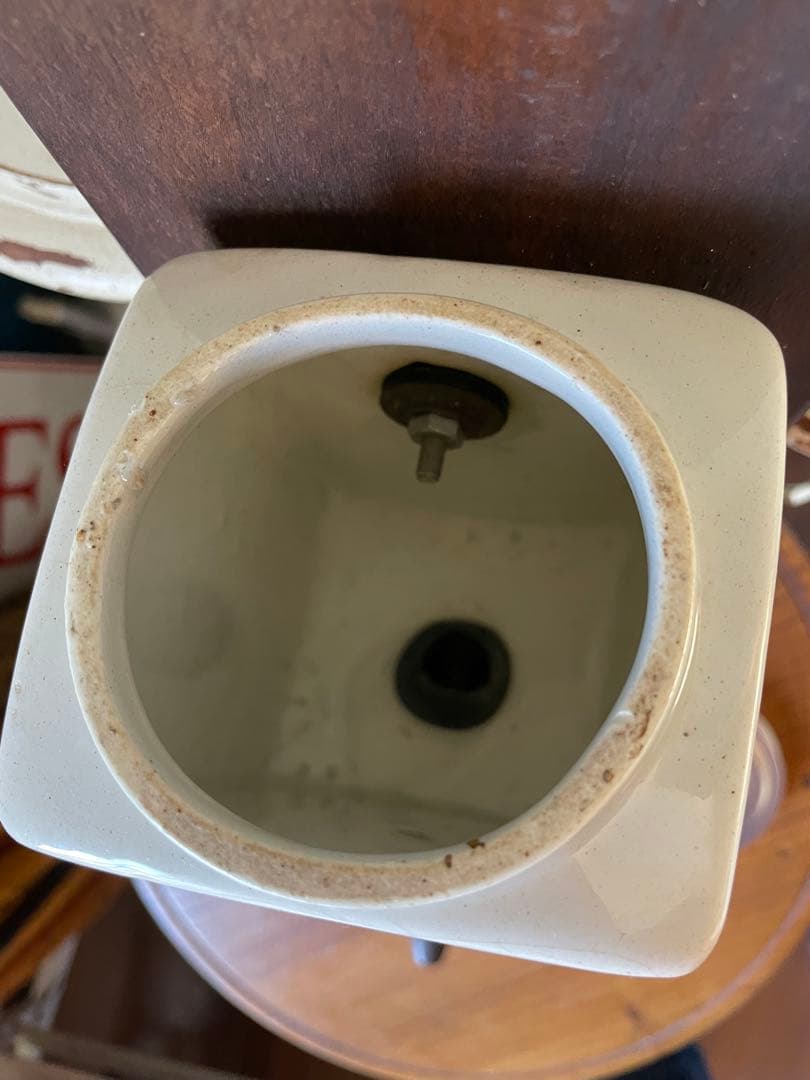 ミリカリアンティーク 壁掛け　コーヒーミル　グラインダー 陶器　ホワイト