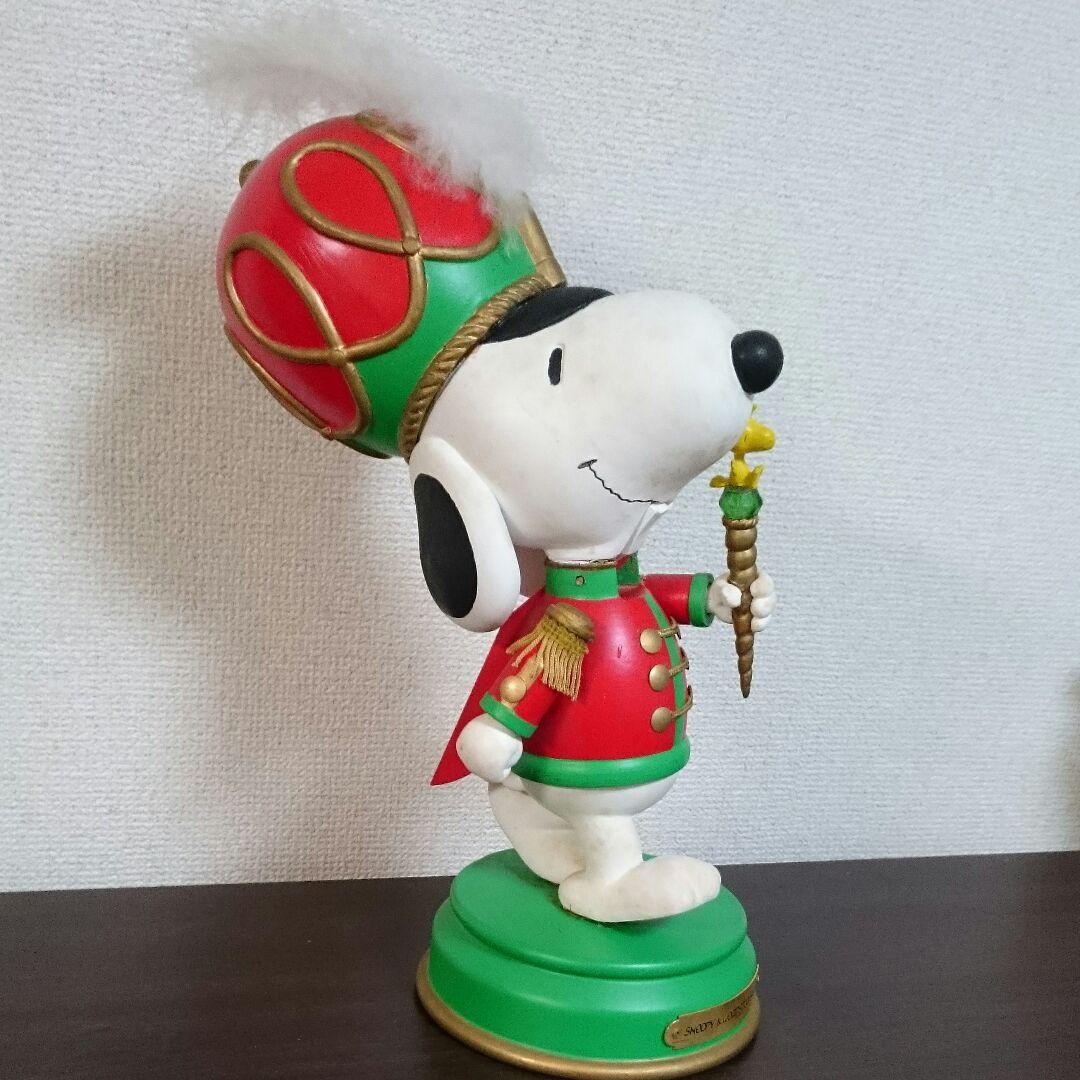 スヌーピーナッツクラッカー