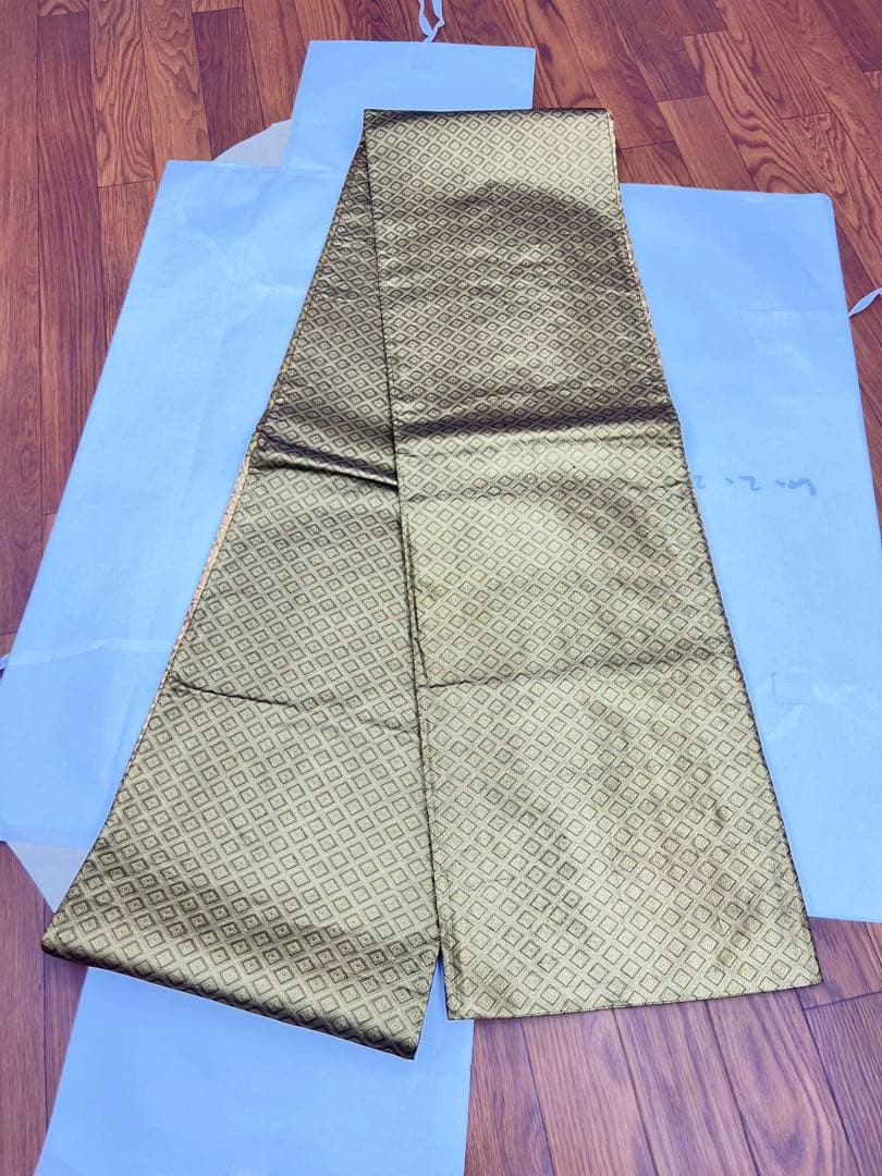 正絹　6通袋帯　裏面全通　宝飾唐華文様　佐賀錦