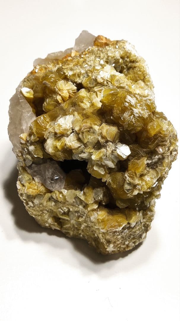 パワーストーン　天然石　イエローマイカ(モスコバイト)　2.1kg　No.808