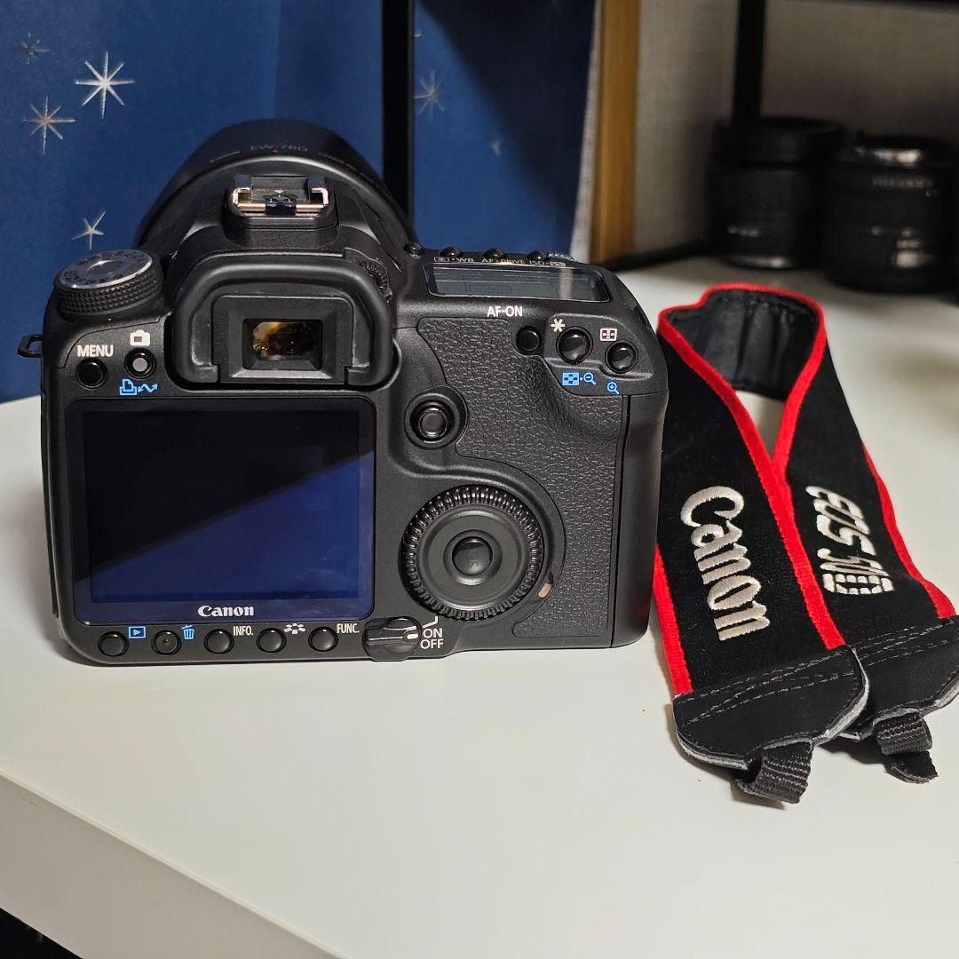 美品：CANON EFS18-200mm IS IMAGE STABILIZER