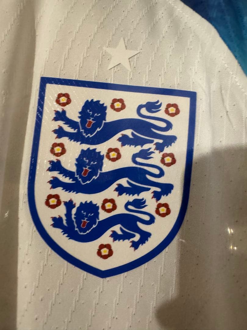 正規 中古 極美品 オーセンティック イングランド 22/23 ベリンガム L