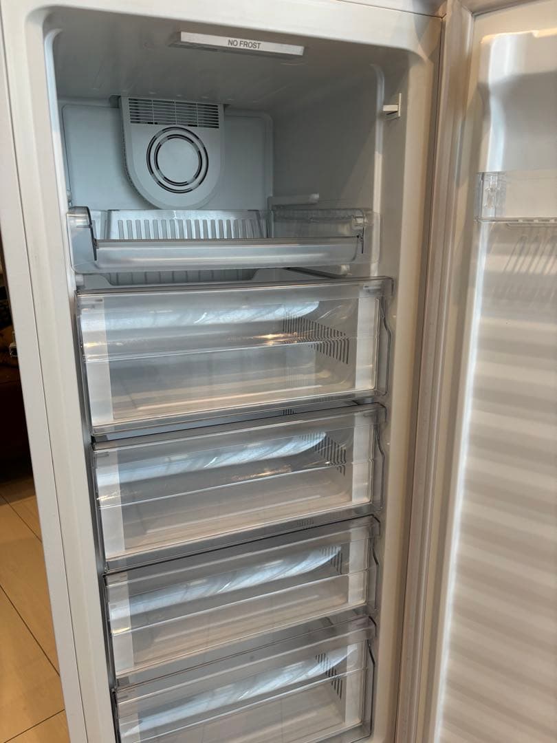 Rie8Haier 冷凍庫JF-NUF138B 2019年製