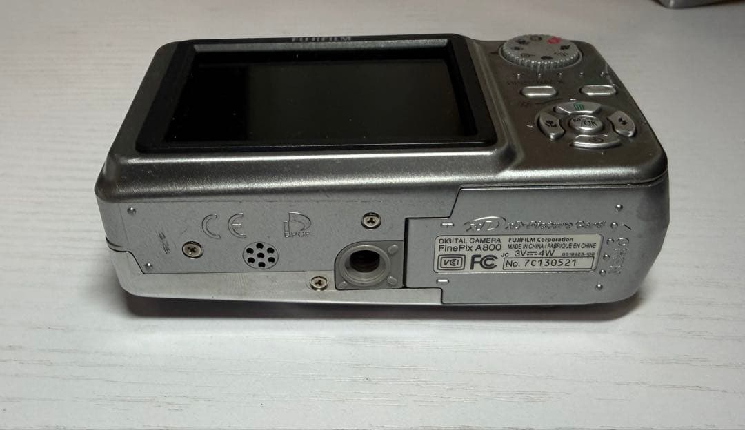 Fujifilm FinePix A800 コンパクトデジタルカメラ