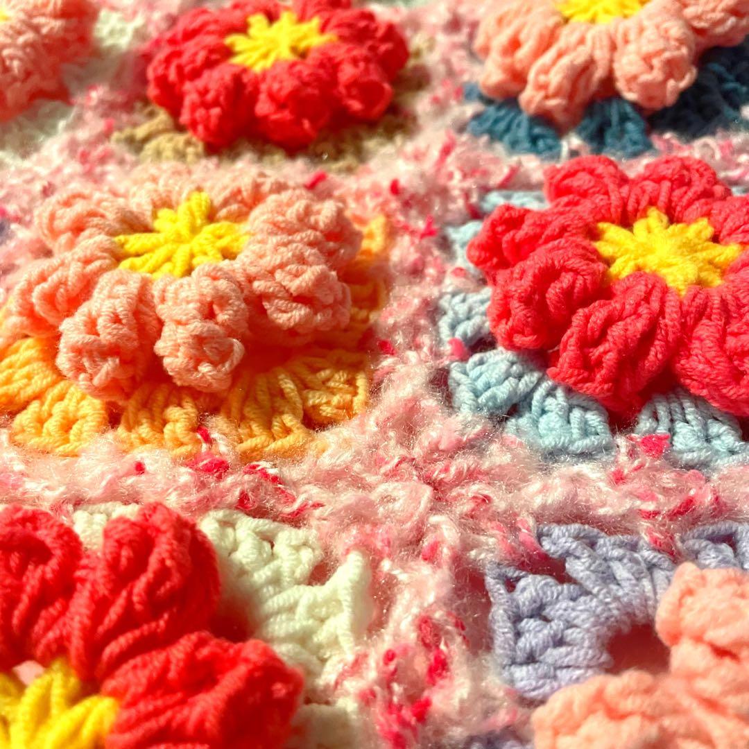 最終❗️ふわふわ♡お花のモチーフ編み♡マルチカバー♡ブランケット
