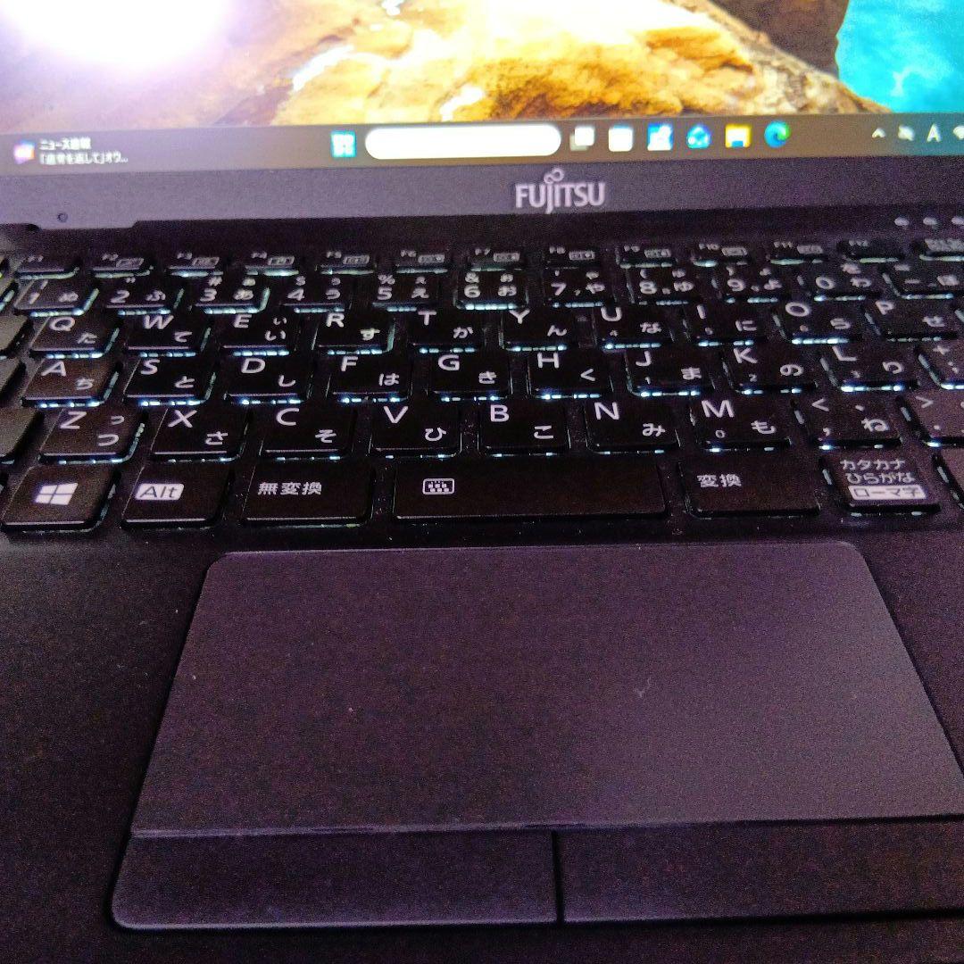 B④ 富士通　ＦＭＶＵ34011　U9311/F