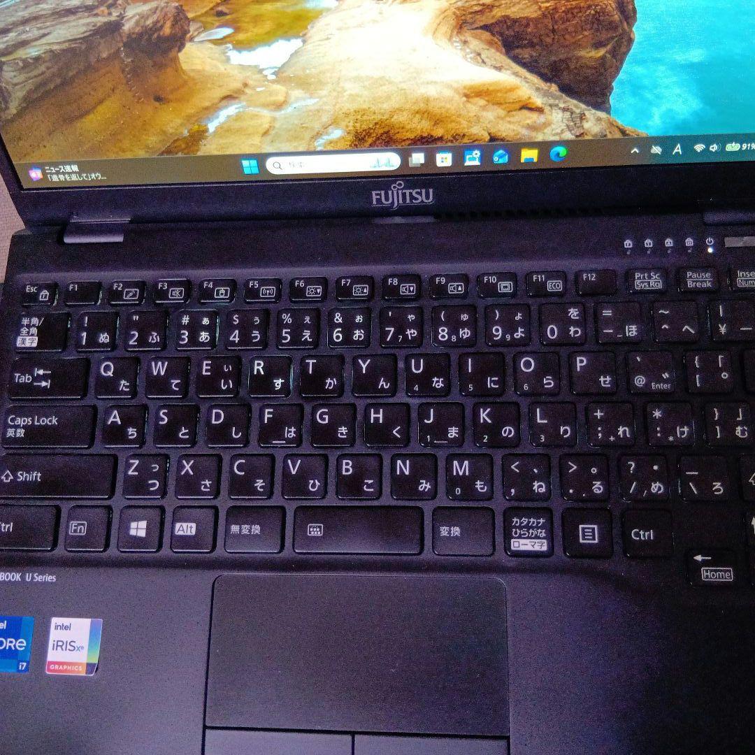 B④ 富士通　ＦＭＶＵ34011　U9311/F