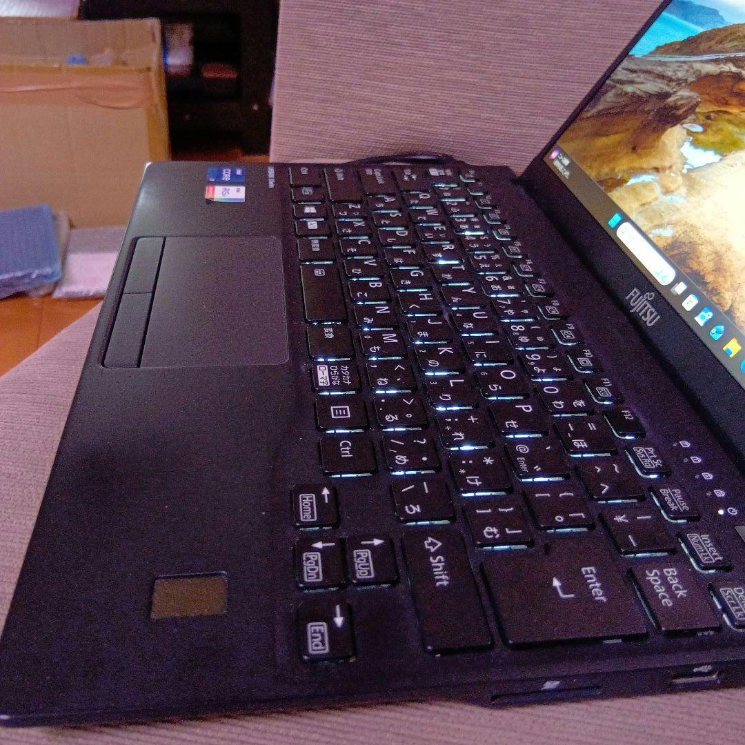 B④ 富士通　ＦＭＶＵ34011　U9311/F