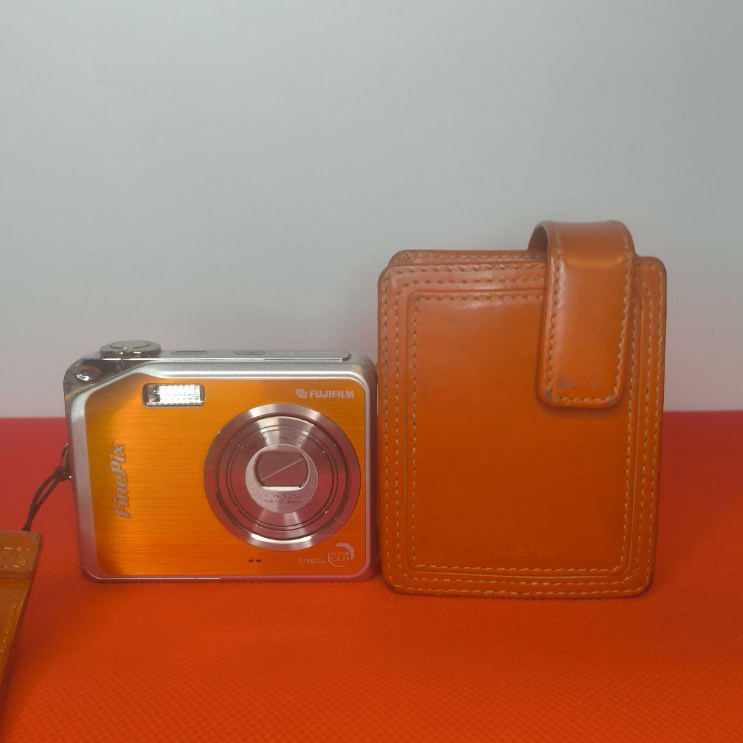 【動作確認済】FUJIFILM FinePix V10 コンデジ