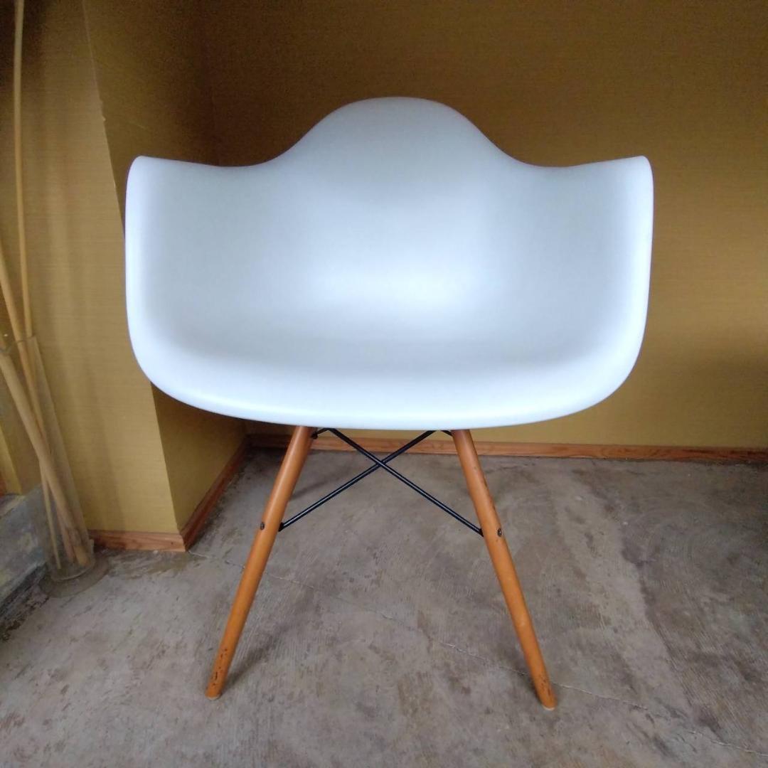 ハーマンミラー　イームズ　アームシェルチェア　座面シート付　③