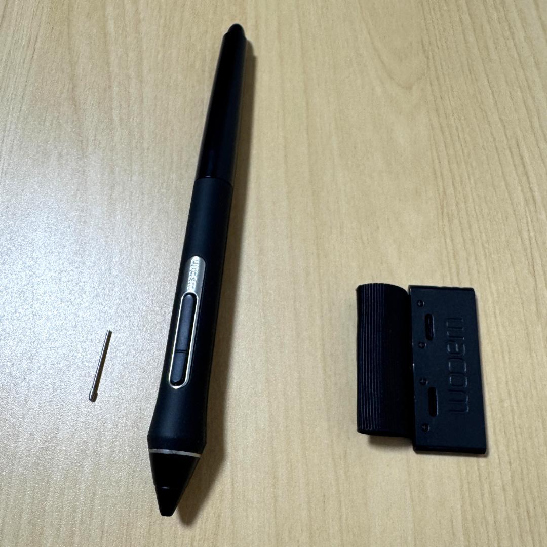 【中古・美品】Wacom Cintiq 22 FHD DTK2260K1D