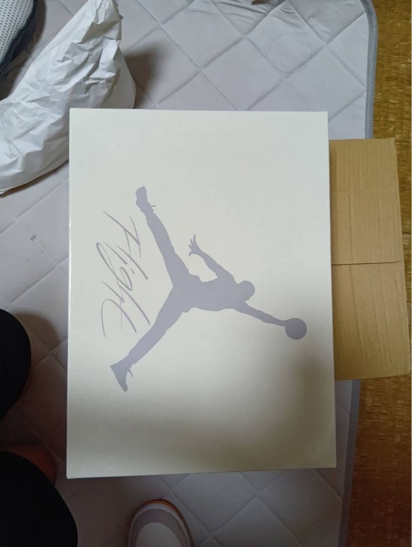 Air Jordan 4 ホワイト/ネイビー